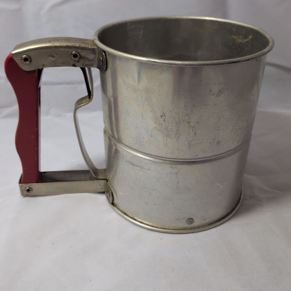 Vintage Androck Hand-i-Sift 3 Screen Flour Sifter Stainless Red Handle